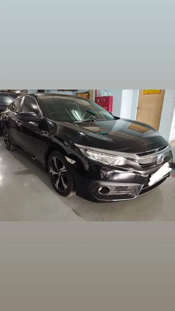 DIJUAL MOBIL CIVIC 2016