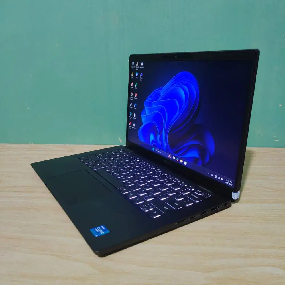 Laptop Dell Latitude 7420 Intel Core i5 Gen 11th 16/256 SSD Touchscree