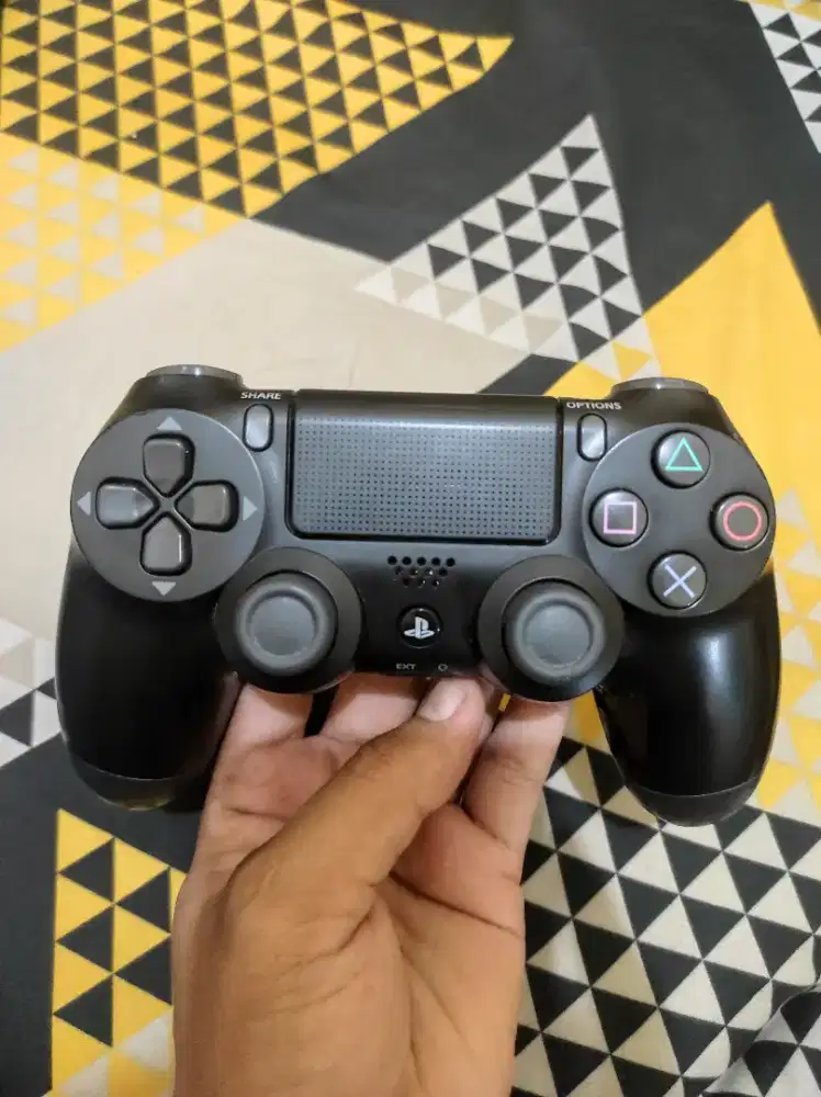 JoyStik/DS4 Playstation 4 Original Mesin LightBar