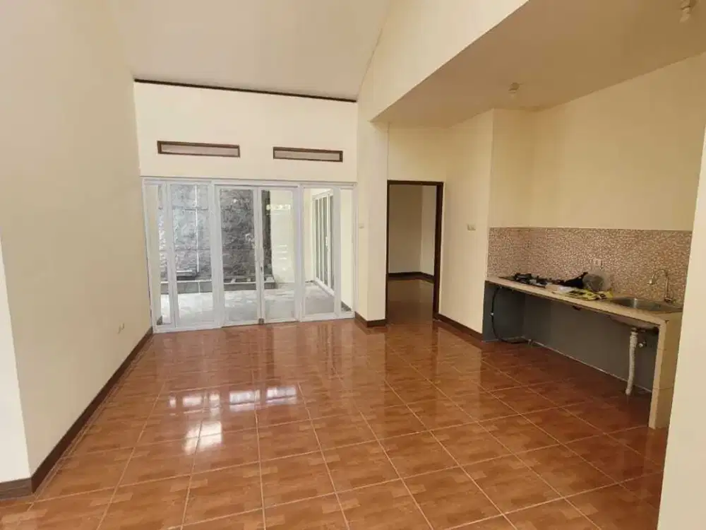 Dekat Lotte Mart: Jual Rumah Termurah Maguwoharjo Depok Sleman,SHM IMB