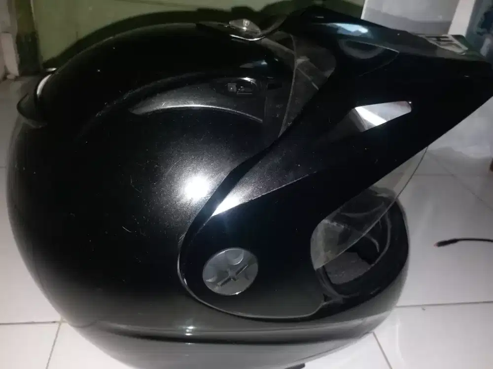 Helm fullface Shoei basic Zeus