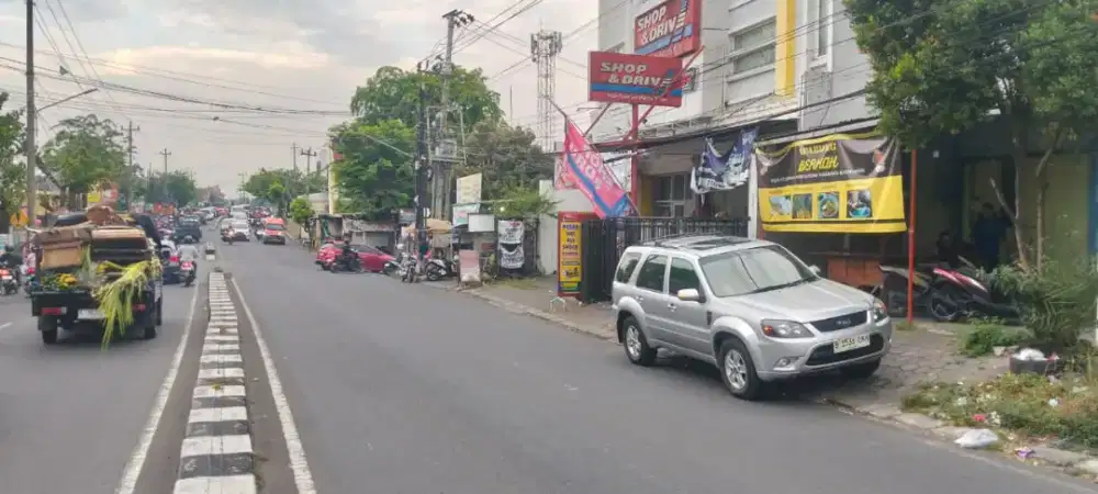 Dijual kios siap pakai konstruksi siap 2 lantai di Kedungmundu Raya kc