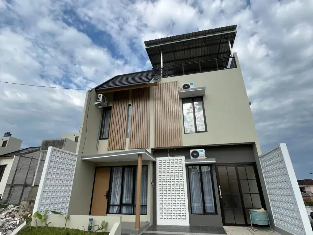 Villa Keluarga Dijual Strategis Kota Batu Malang