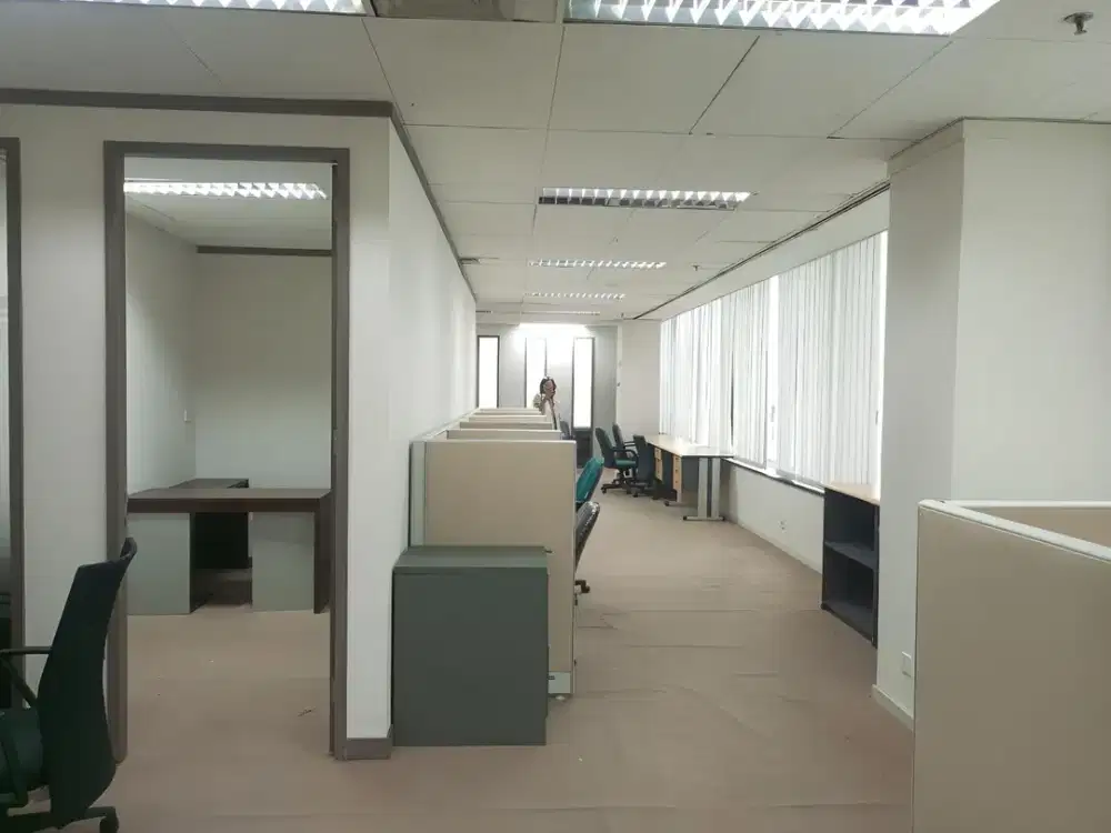 sewa kantor furnished Menara Palma One Kuningan