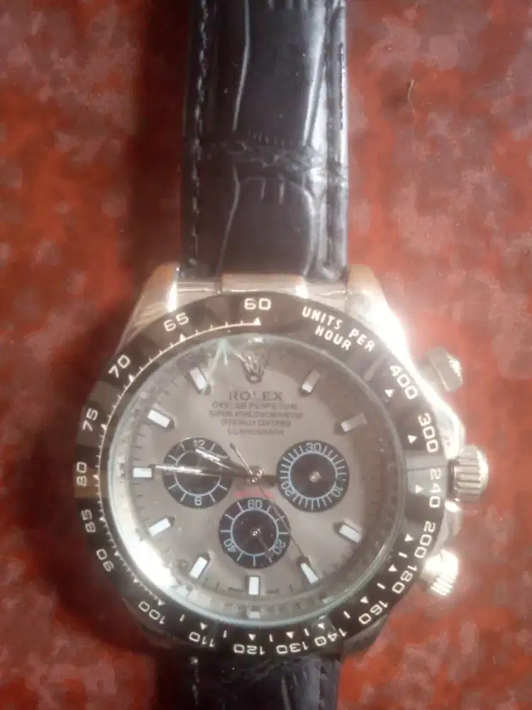 Rolex jam  daytona kerono aktif semua
