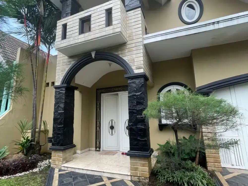 Rumah Cantik Giriloka BSD, ada Private Pool, SHM, Best Deal