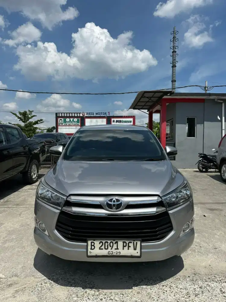 Innova 2019 G diesel matic. Km 90rb