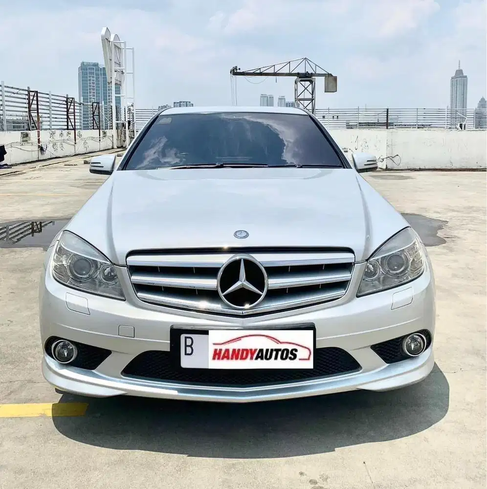 Mercedes Benz C250 CGI Avantgarde Tahun 2010 Automatic Silver Metalik