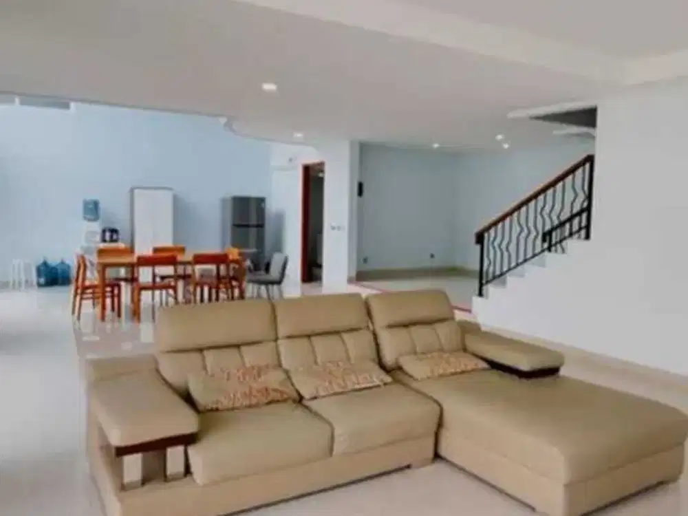 DIJUAL RUMAH MEWAH MURAH VIEW TERBAIK IMPERIAL GOLF SENTUL CITY SSR756