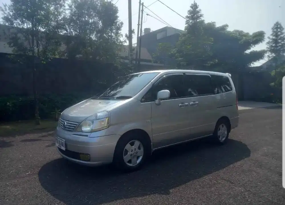NISSAN SERENA 2.0 L CT 2007