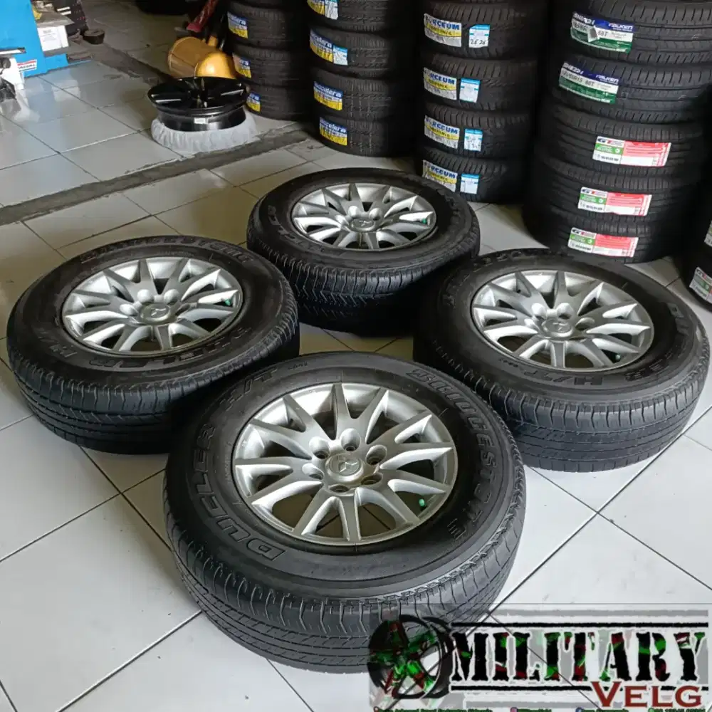 OEM Mitsubishi Pajero R17