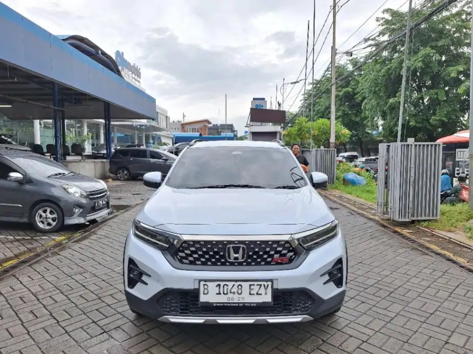 DP MURAH Honda WR-V 1.5 RS With Honda Sensing Bensin-AT 2023 AAW