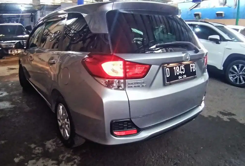 Honda Mobilio E 1.5 Matic 2016 Silver Km 80 ribuan