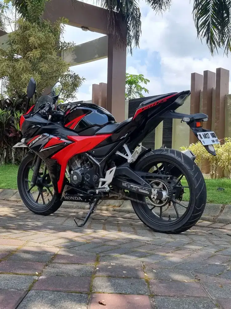 Honda CBR 150R thn 2019 Facelift Nopol N Odo 10rb Koko Motor