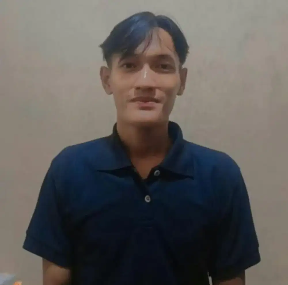 Saya mencari pekerjaan netap siap kerja apa aja