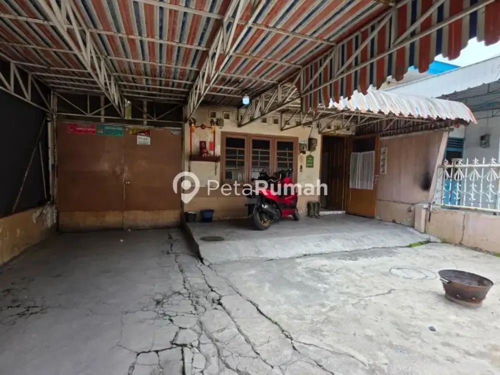 DIJUAL RUMAH JALAN PUNAK-DAERAH MEDAN PETISAH (hendy)