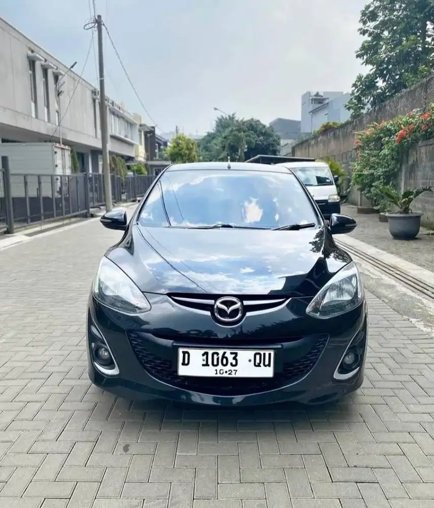 MAZDA 2 TIPE R AT 2012