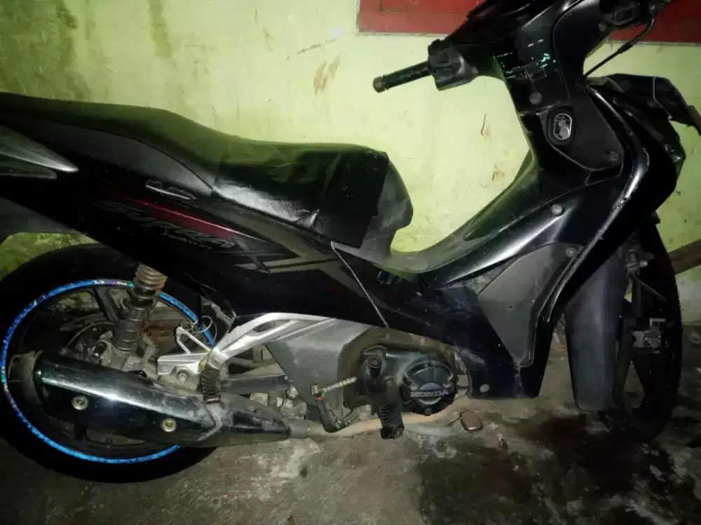 Motor supra helm in