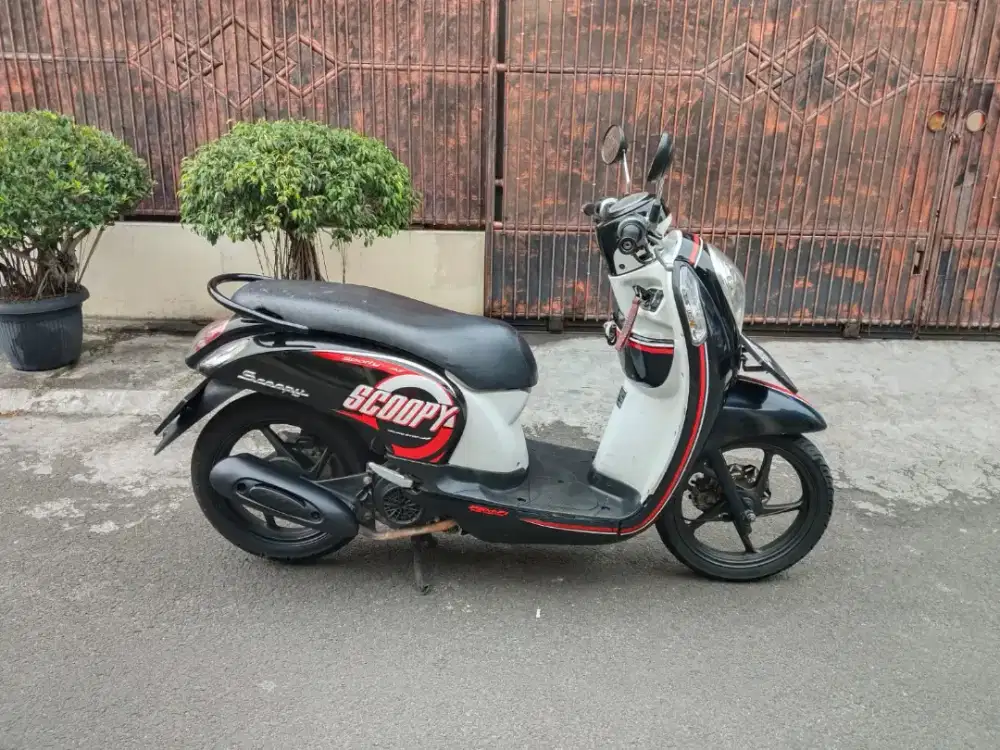 Honda Scoopy f1 tahun 2016 pajak panjang plat 2030 mesin halus