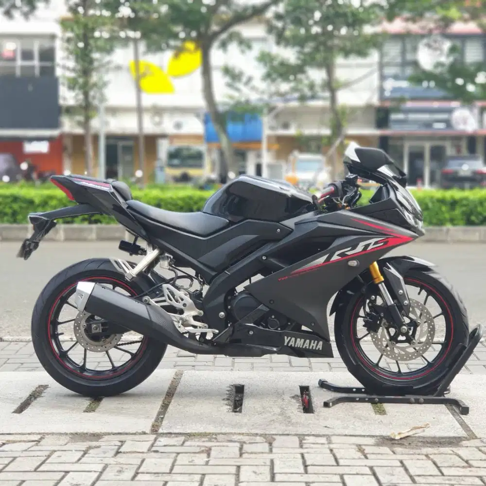 KEREN ABIS! YAMAHA R15 V3 HITAM 2019 KM LOW PAJAK PANJANG LIKE NEW