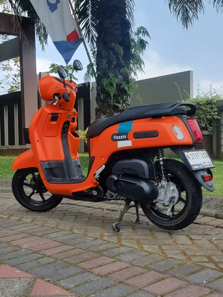 Yamaha Fazzio Neo Hybird Smartleyless 2023 Oranye N Malang Odo 2rb