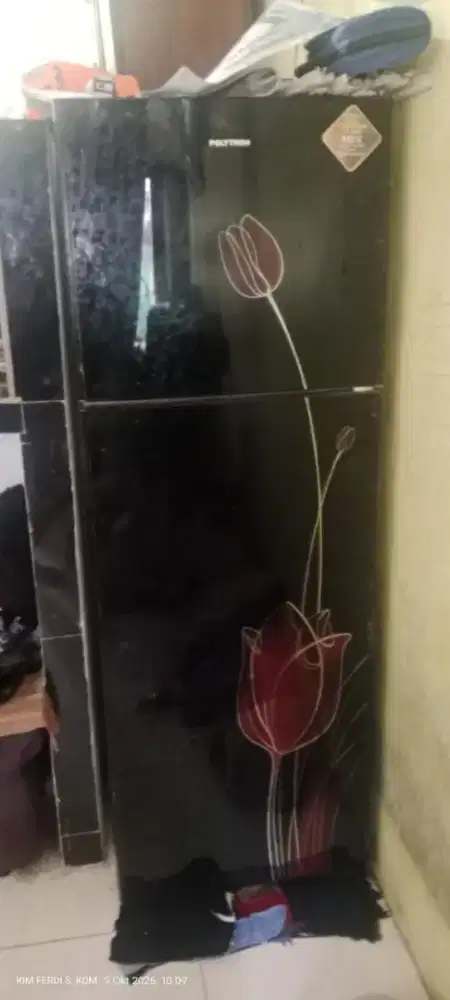 Kulkas Poytron 2 Pintu