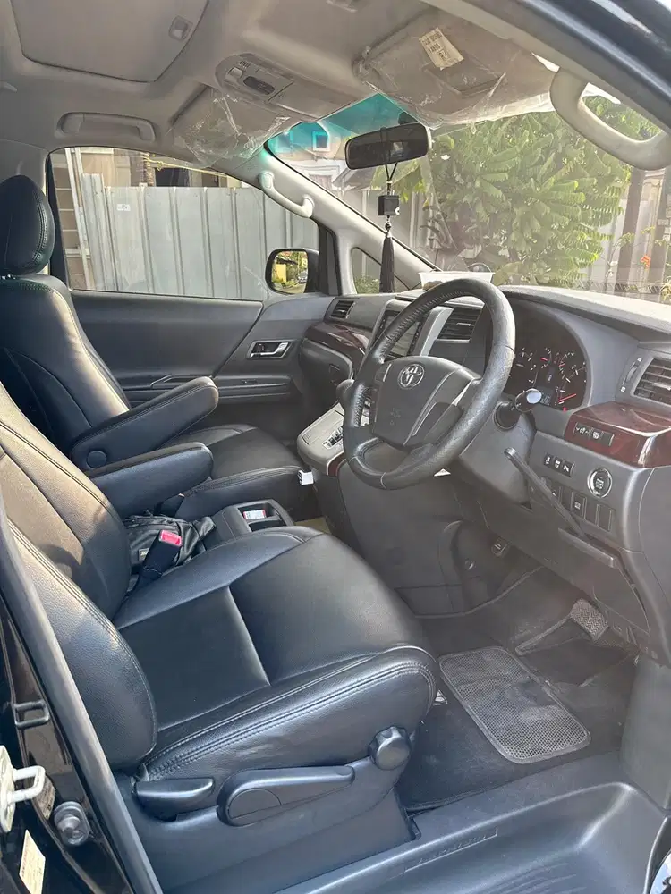 Toyota Alphard 2013 Bensin