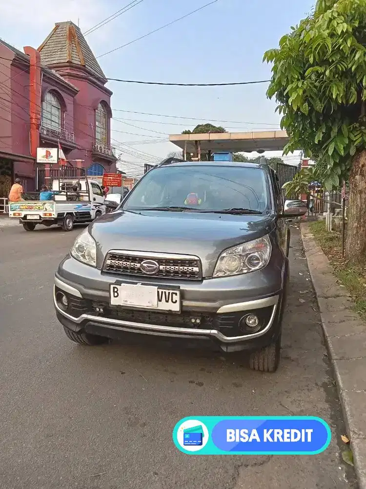 Mobil Daihatsu Terios TX/AT th 2014