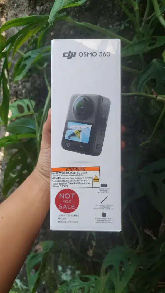 DJI Osmo 360 Adventure Combo