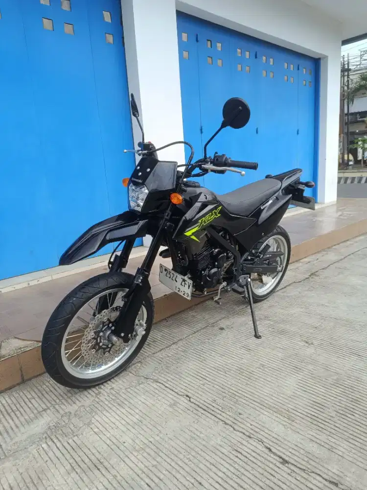 Kawasaki KLX 150 2024 mulus seperti baru