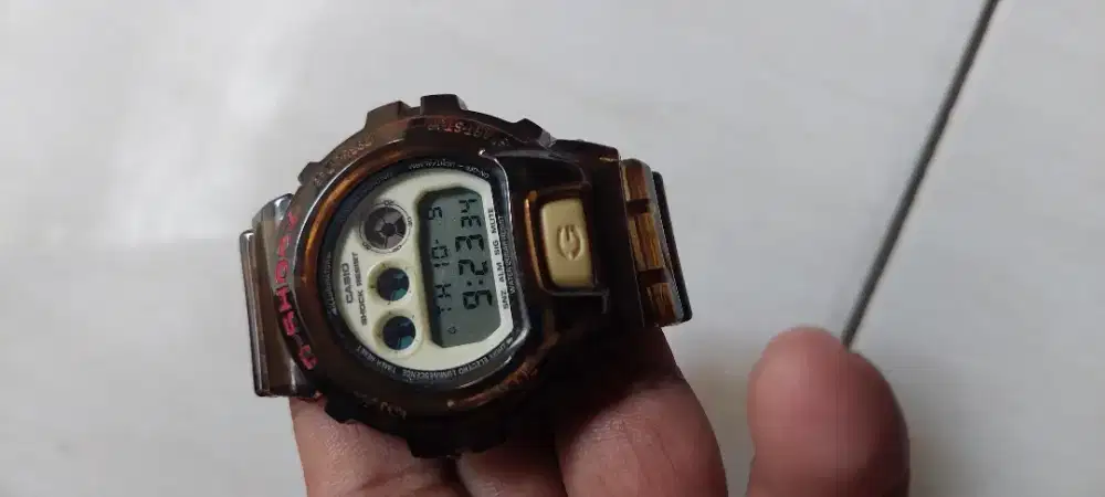 G'Shock DW 6900 tali Jelly