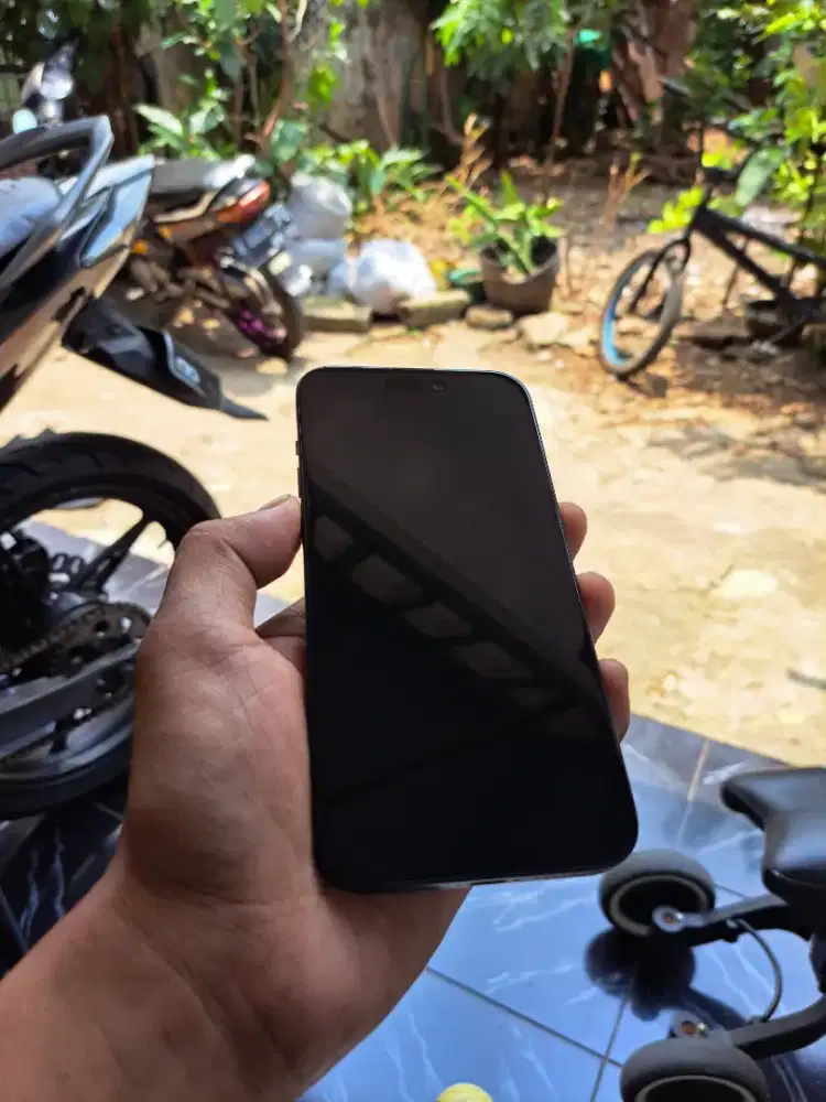IPHONE 15 PLUS 128 GB BLACK APPLE CARE AKTIF