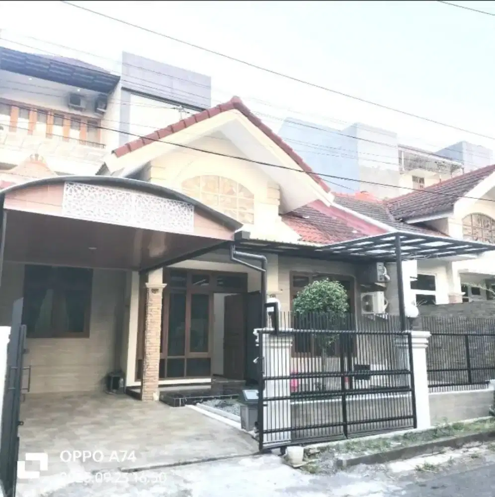 Disewakan/forent Rumah new reovasi di Bukit Sari Semarang