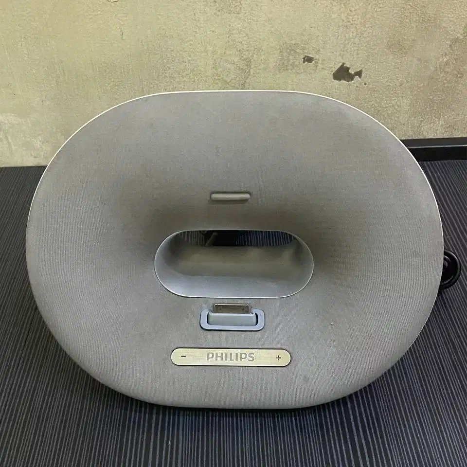 Philips docking speaker suara bening dan bass ok