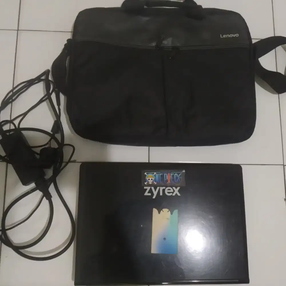 Laptop Zyrex jual apa adanya