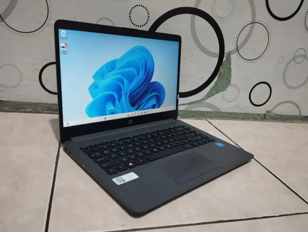 Forsale, Laptop HP 240 G8 NOTEBOOK PC