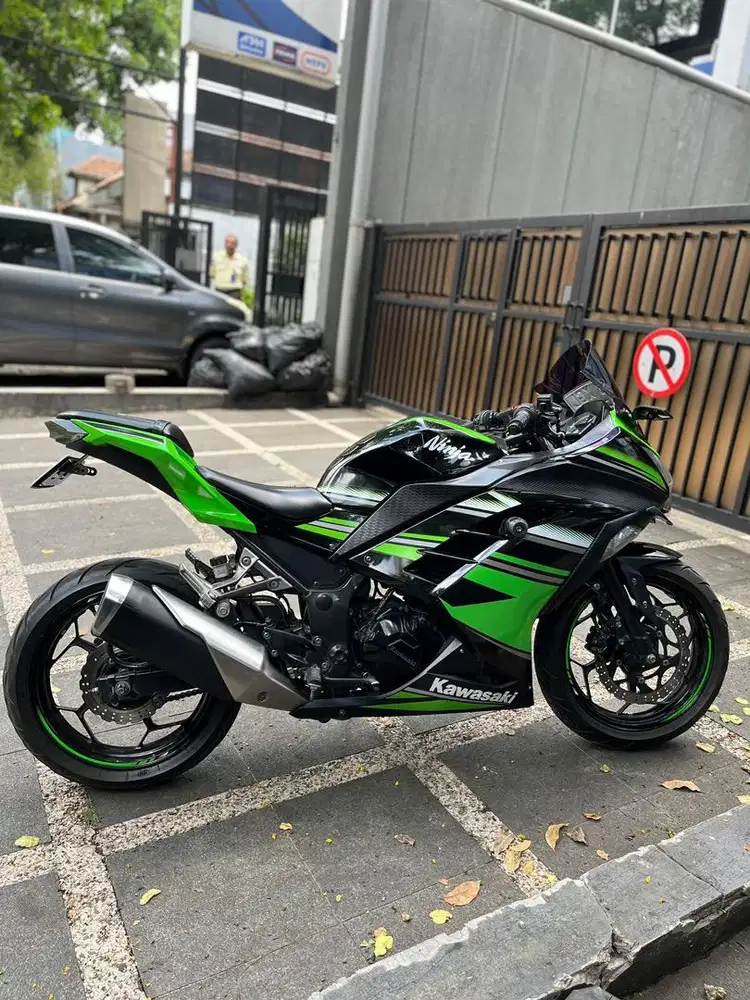 Kawasaki Ninja 250 FI KRT 2016