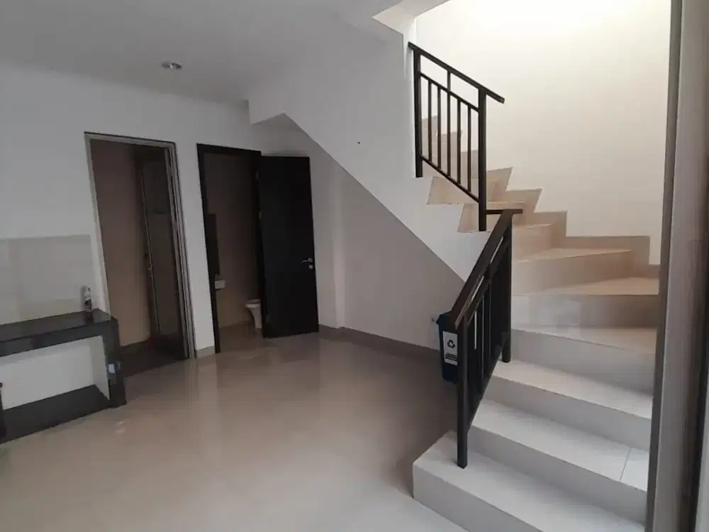 dijual rumah Cluster Hawaii PIK 2