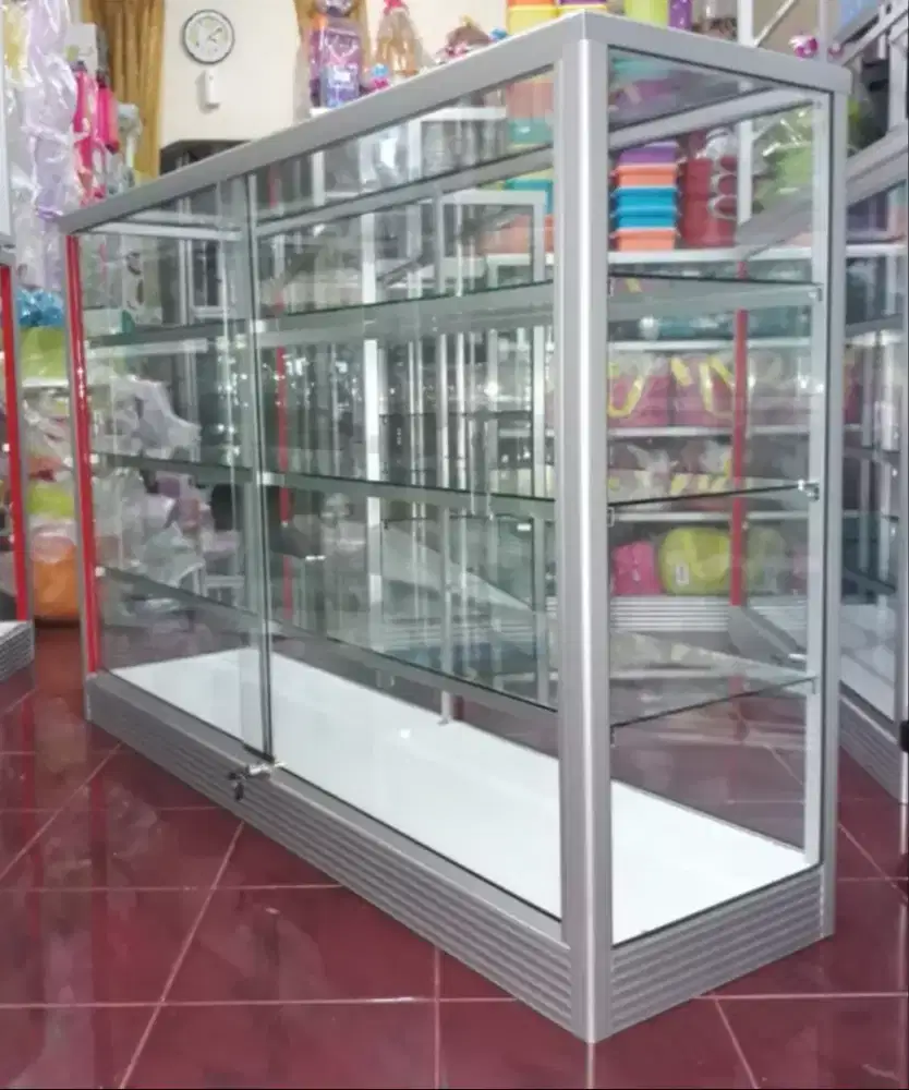 Etalase Ready Stock 1,5Mx1M Untuk Agen Toko dll