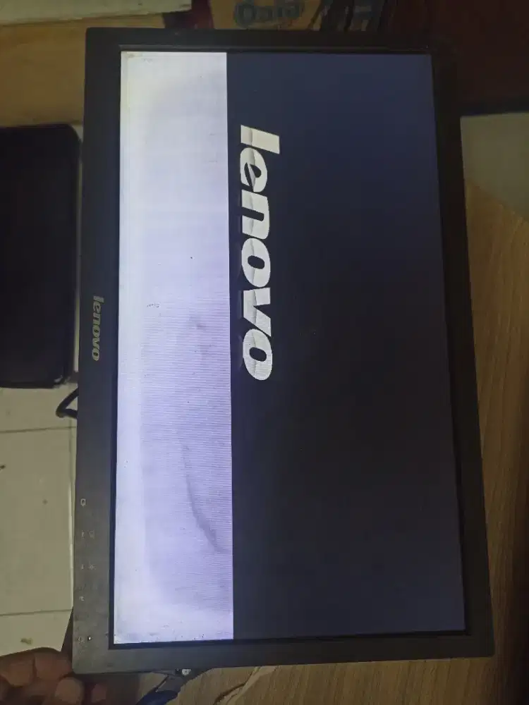Tv 32inch dan monitor minus blank semua