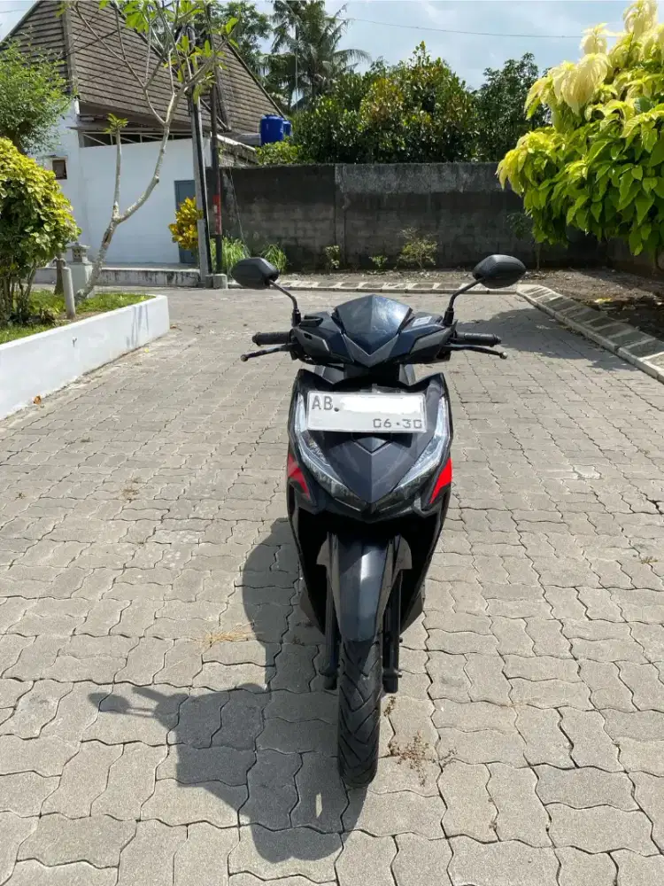 Di Jual Motor Milik Sendiri Honda Vario 125 Cbs Iss Tahun 2015