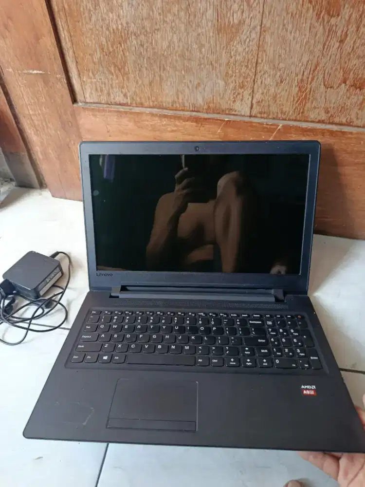 Laptop lenovo ideapad 110-15ast