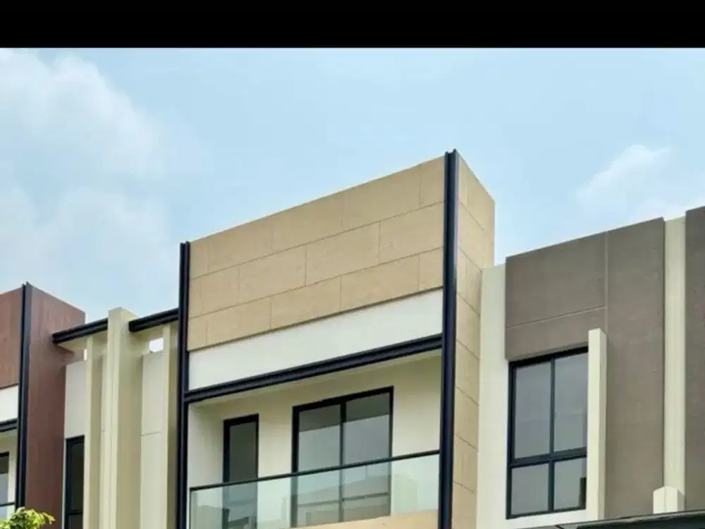 Dijual Rumah Bagus Keren Design Cucokk di Gading Serpong Carson