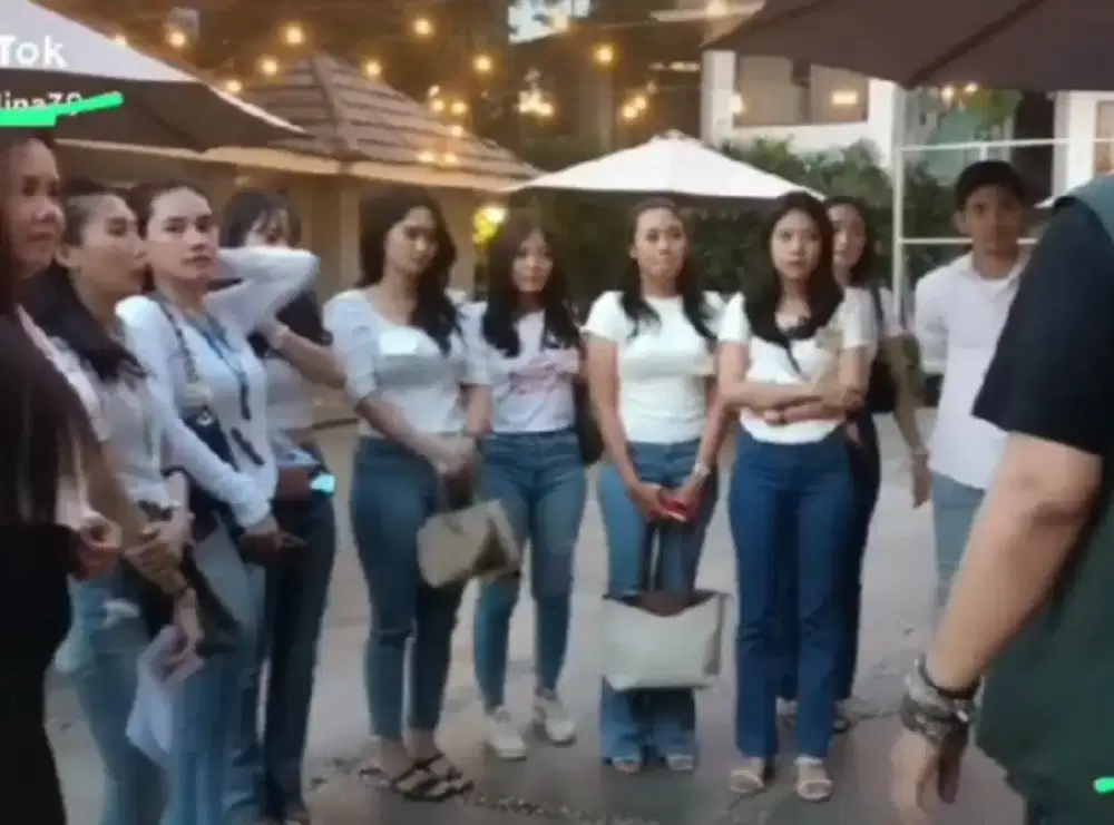 Lowongan kerja spg perfume cewek usia 17-36 thn