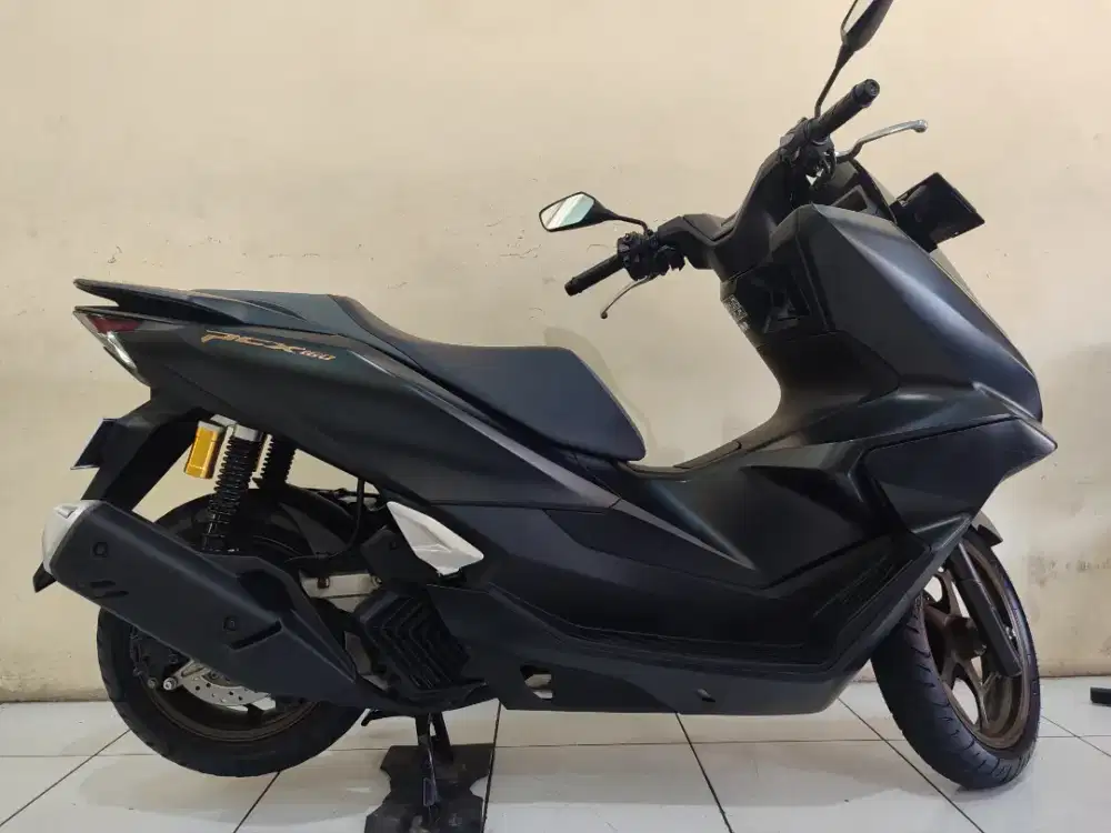 PCX 160 ABS 2025 RoadSync istimewa mulus terawat siap pakai...