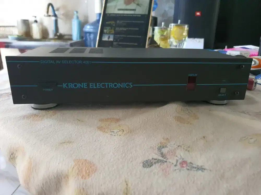 Digital AV Selector 4001 4 ways | Krone Electronics