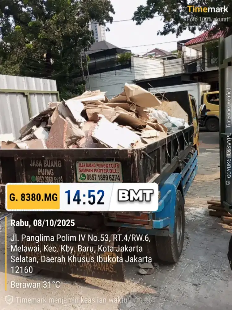 Jasa buang puing dan tanah