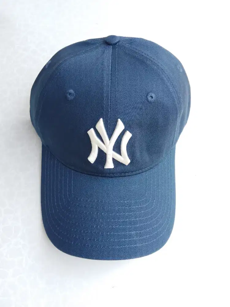 Topi MLB NY READY WARNA NAVY DAN HITAM