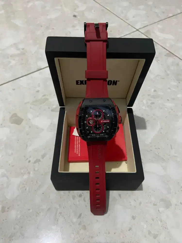 Jam Tangan Expedition Red edition