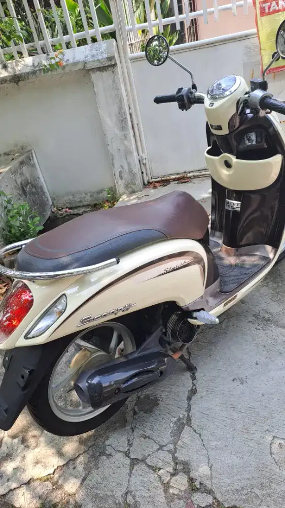 Scoopy FI mulus  ex -antar skolah ss lengkap  B DKI jakarta